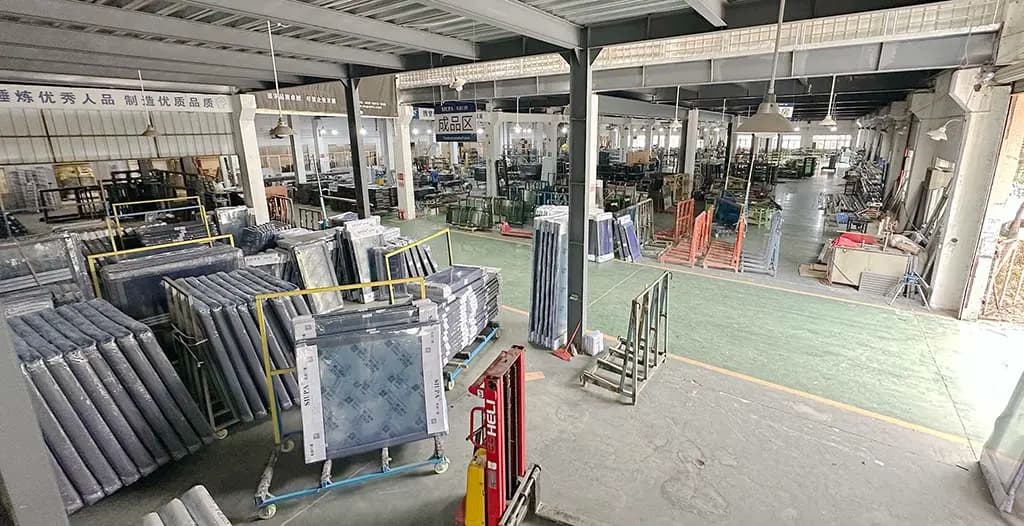 SIUPA factory display