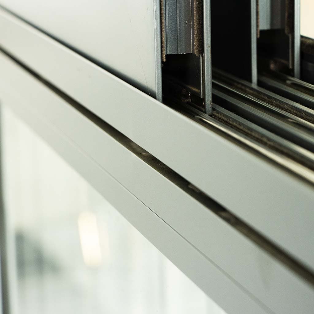 120 casement windows track