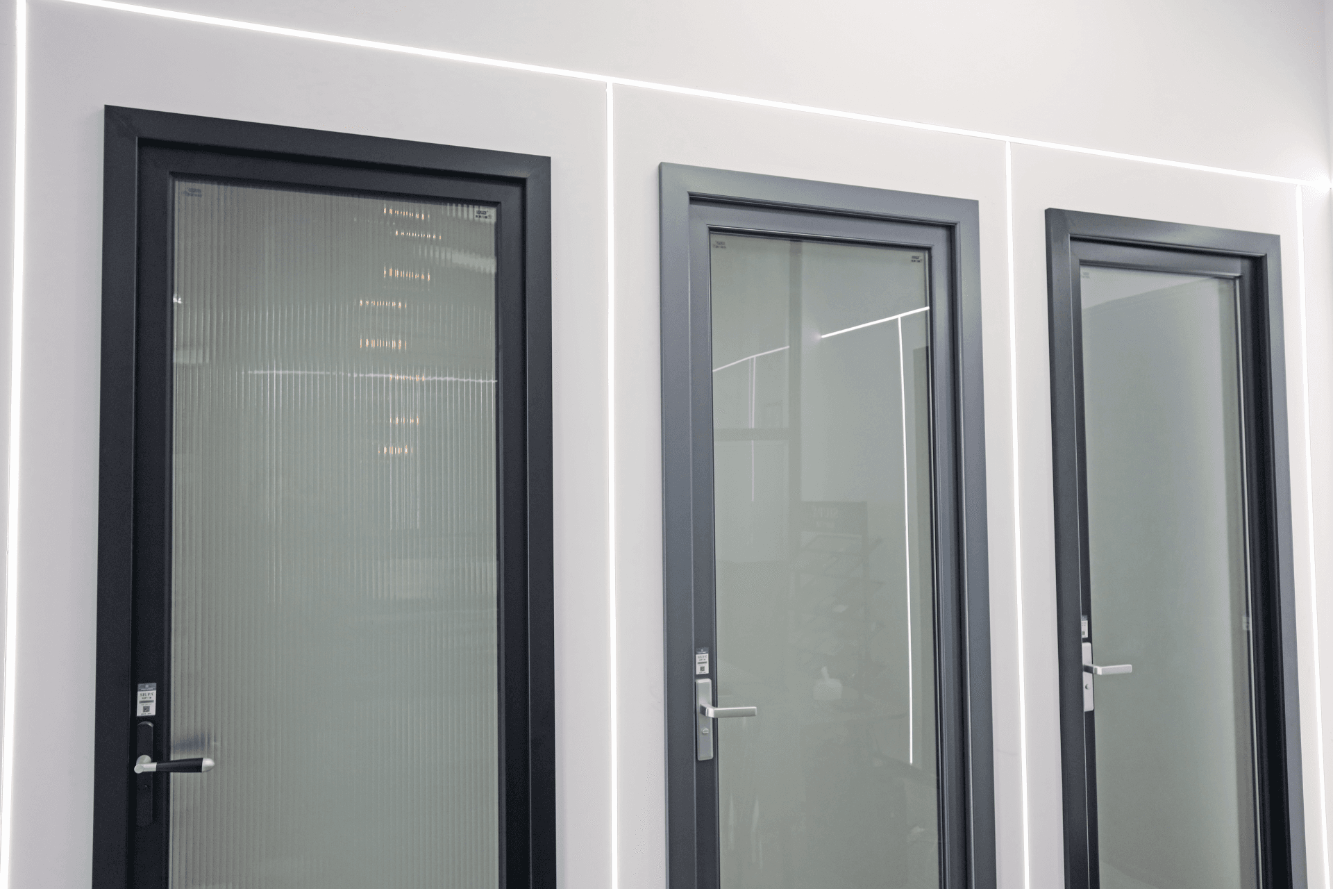 How to Choose an Aluminum Door for Office